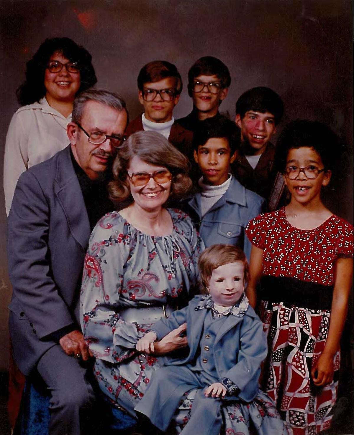 Dr. Francis Joel Smith with his entire family. (Courtesy of <a href="https://www.facebook.com/francis.j.smith2">Francis J. Smith</a>)
