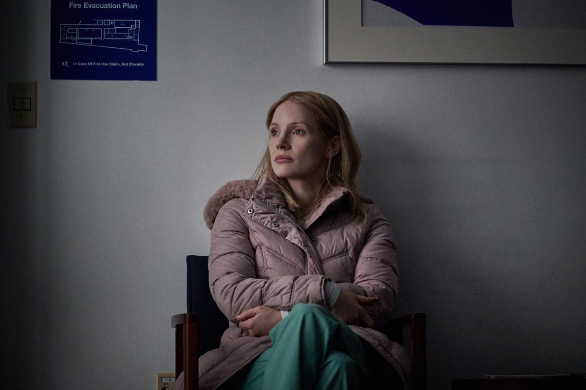 Amy Loughren (Jessica Chastain) is a nurse who helped uncover a serial killer's hospital crimes, in "The Good Nurse." (JoJo Whilden/Netflix)