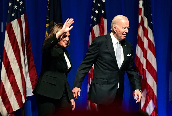 President Joe Biden and Vice President Kamala Harris greet supporters at the Democratic Party's Independence Dinner in Philadelphia on Oct. 28, 2022. (Mark Makela/Getty Images)