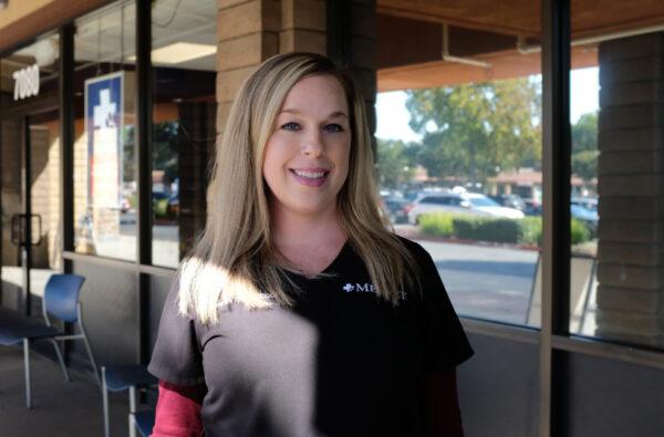 Terra Schropp, hospital director at MedVet Silicon Valley, in San Jose, Calif., on Oct. 20, 2022. (David Lam/NTD)