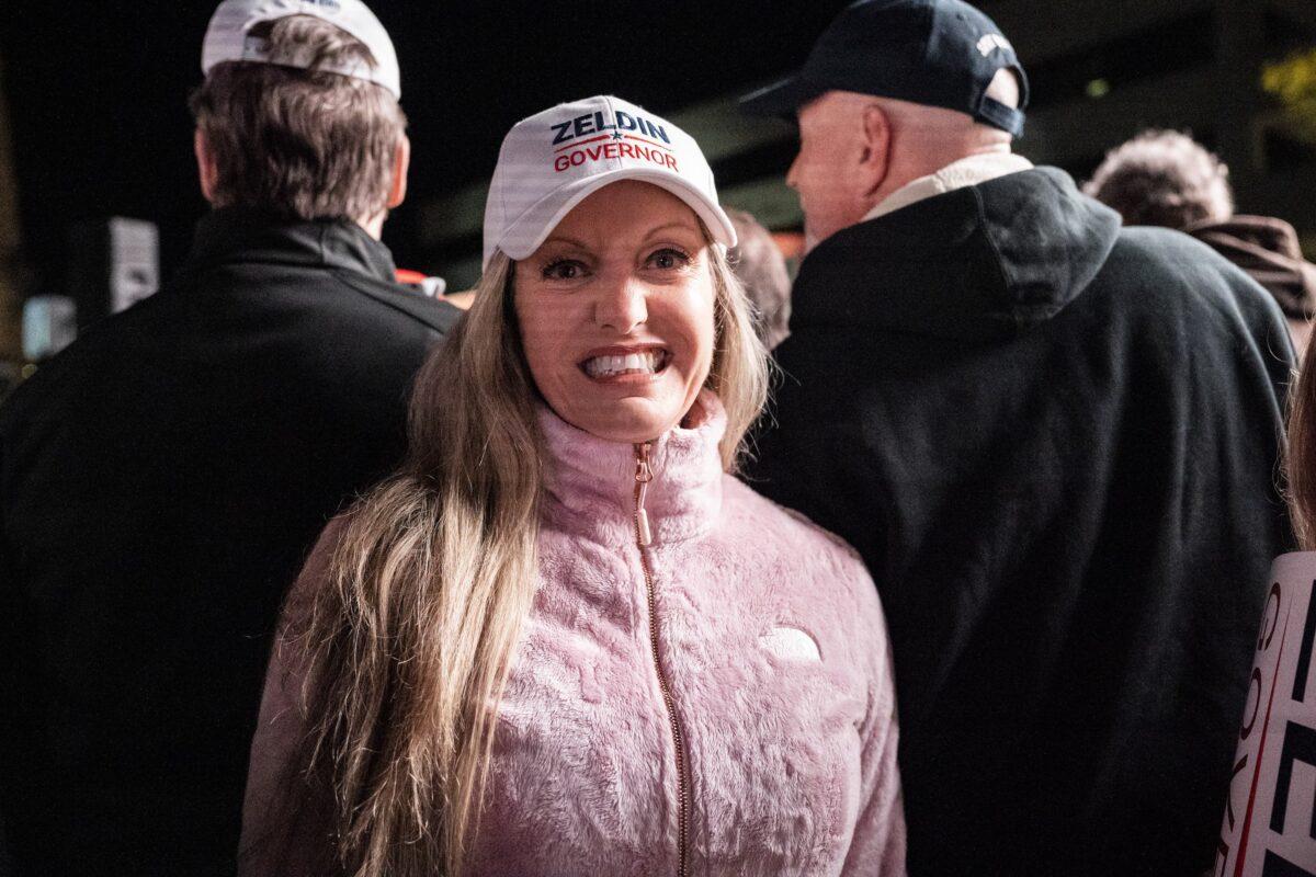 Alix Louca at a Rally in support of New York Republican gubernatorial nominee Rep. Lee Zeldin (R-N.Y.) in Hauppauge, N.Y., on Oct. 29, 2022. (Chung I Ho/The Epoch Times)