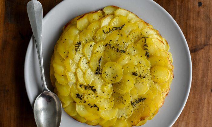 Pommes Anna Is a Spectacular Way to Serve Potatoes