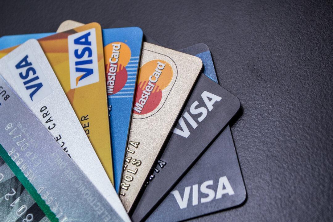 Credit Card Interest Rates Hit Highest Levels in at Least 38 Years