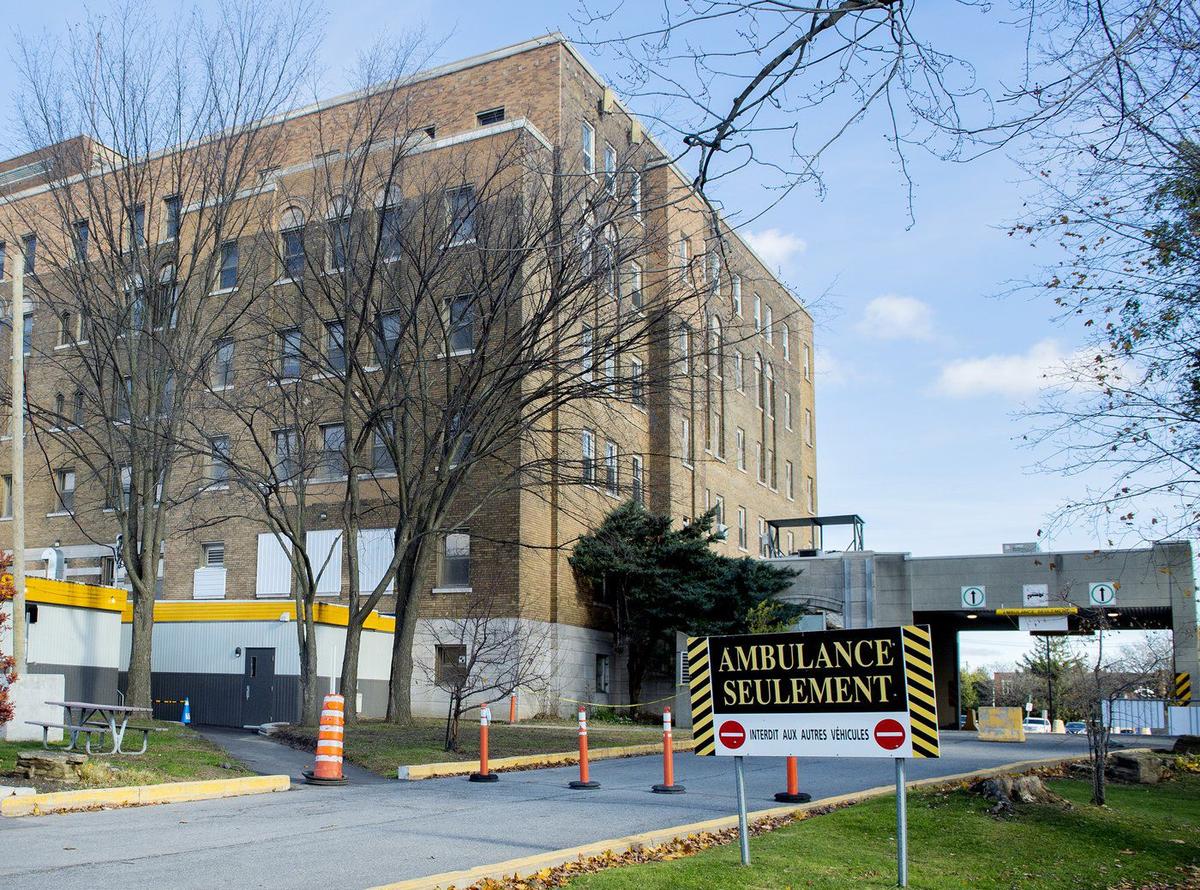 Quebec to Open Two Nurse-Run Clinics in Montreal to Ease Emergency Room Crisis