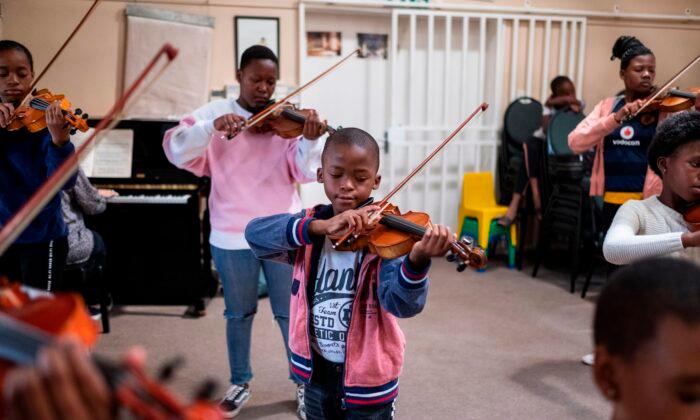 Orchestra, Choir, Bands Make Resilient Children