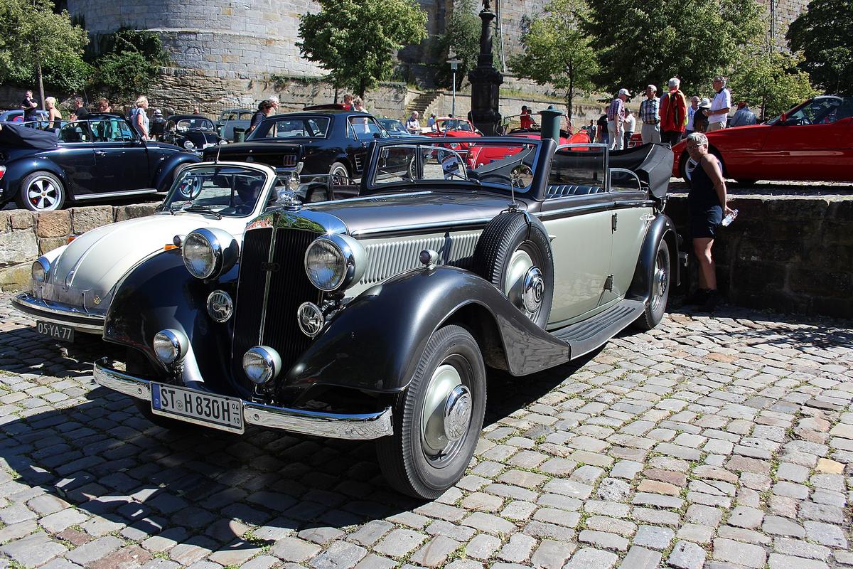 A Horch 830 BL Cabriolet in Bad Bentheim Burg, Germany. (<a href="https://commons.wikimedia.org/wiki/File:1938_Horch_830_BL_Cabriolet_Bad_Bentheim_Burg_01.07.2018.jpg">Martin V</a>/CC BY-SA 4.0)