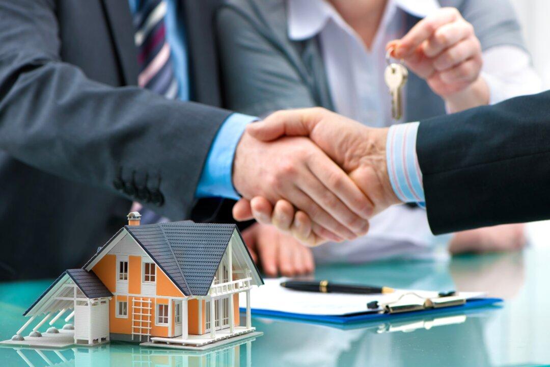 Buying or Selling a Home When Mortgage Interest Rates Are High