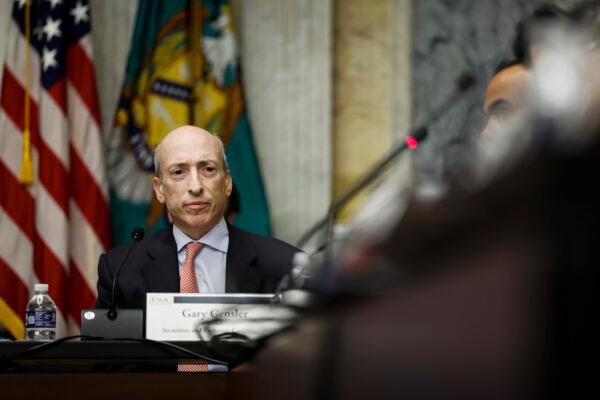 Securities and Exchange Commission Chair Gary Gensler listens during a meeting at the U.S. Treasury Department in Washington on Oct. 3, 2022. (Anna Moneymaker/Getty Images)