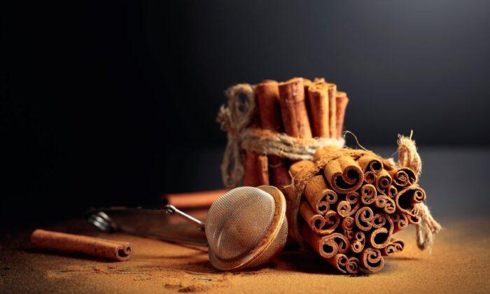 Adding Cinnamon to Your Daily Diet May Help Prevent Alzheimer’s Disease
