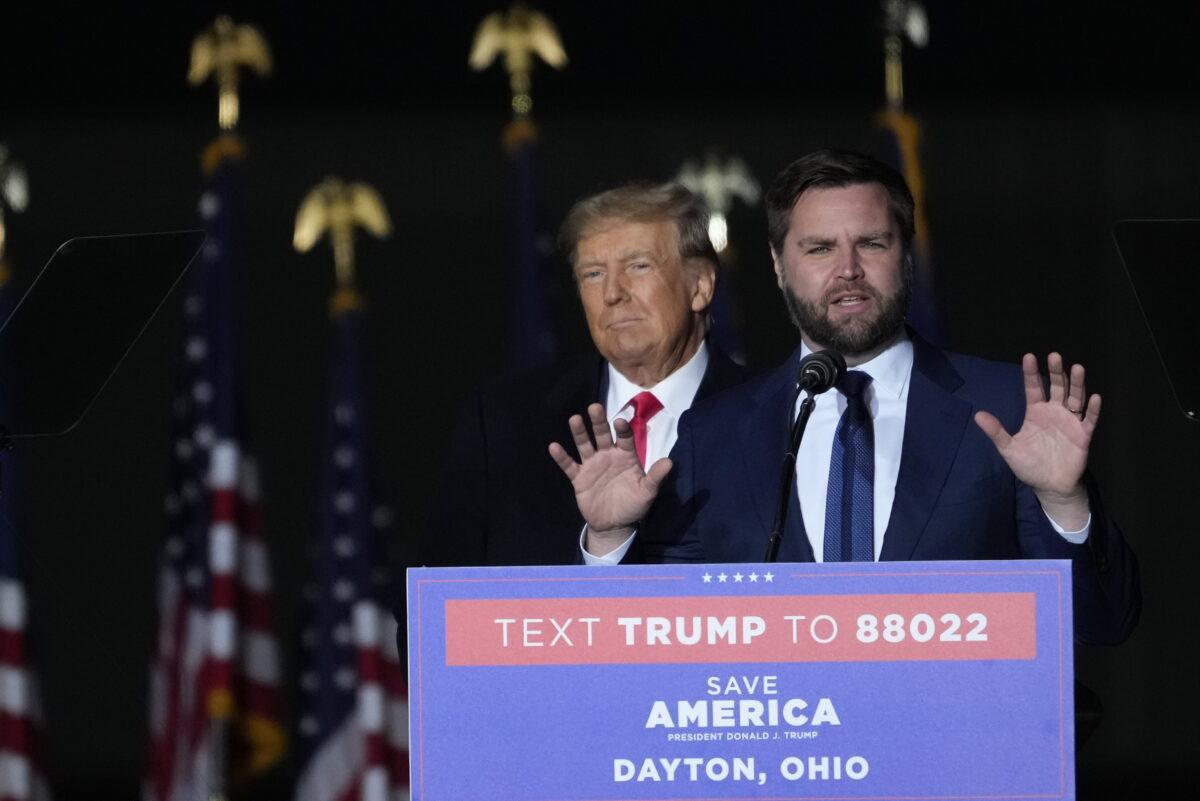 Former President Donald Trump and Republican candidate for U.S. Senate J.D. Vance during the rally at the Dayton International Airport in Vandalia, Ohio, on Nov. 7, 2022. (Drew Angerer/Getty Images)