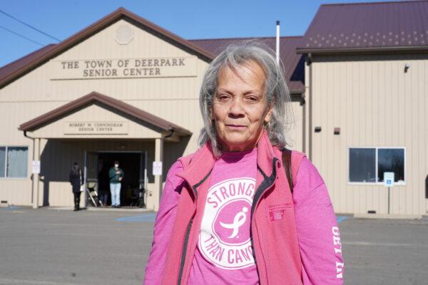 Gladys Murphy outside a voting site in the Town of Deerpark, N.Y., on Nov. 8, 2022. (Cara Ding/The Epoch Times)