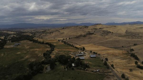 The "State of Jefferson," near the California–Oregon border, viewed from above on Sept. 18, 2022. (The Epoch Times)