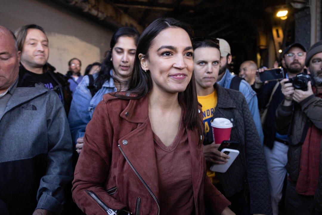 Ocasio-Cortez Blasted by House Democrat Campaign Chief Following New York Losses