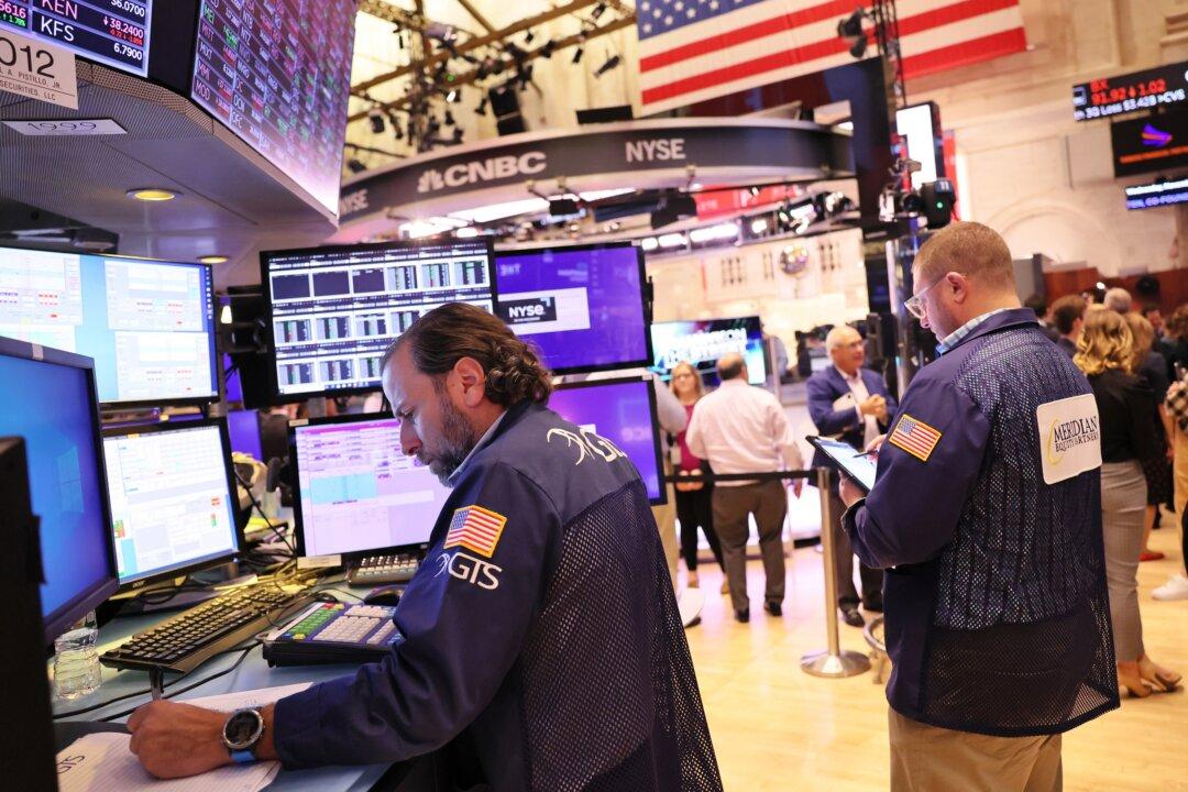Goldman Sachs Raises Risk of US Recession as Tariff Policies Roll Out