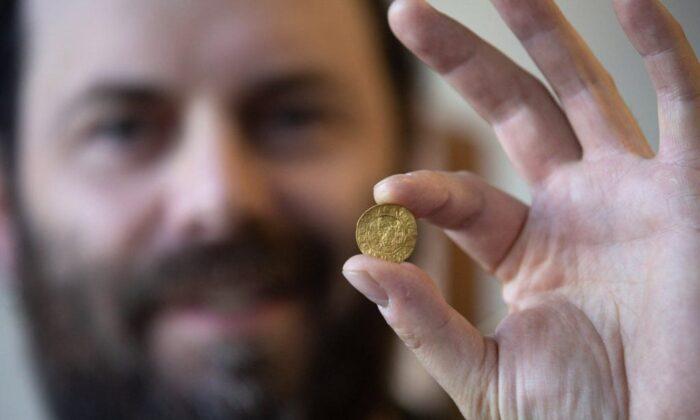 600-Year-Old Gold Coin Discovered in Newfoundland Could Be Oldest Found in Canada