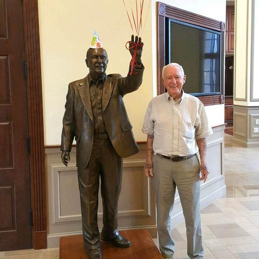 Lee Robertson was honored by Western Kentucky University with a life-size bronze statue. (Courtesy of WKU Alumni Association)