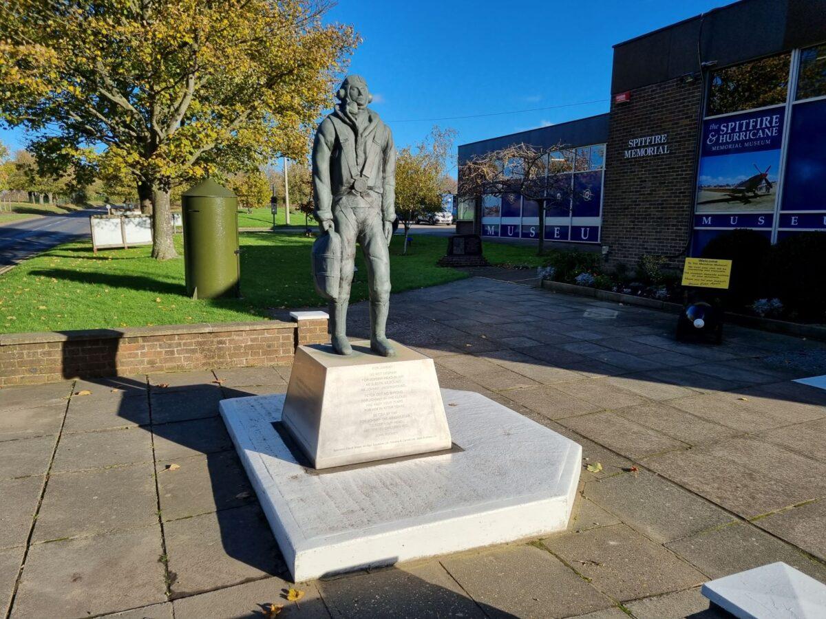 A memorial to the Battle of Britain pilots, outside the Spitfire and Hurricane Memorial Museum in Manston, Kent, England on Nov. 9, 2022. (Chris Summers/The Epoch Times)