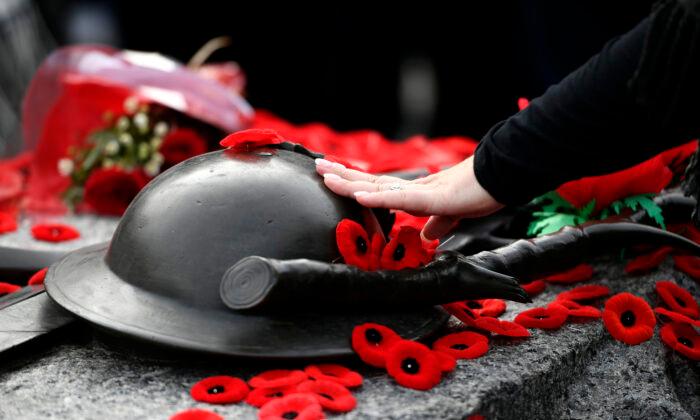EXCLUSIVE: Military Backtracks, Will Allow Chaplains to Say Prayer on Remembrance Day
