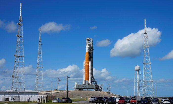 NASA: Moon Rocket Endured Hurricane, Set for First Test Flight