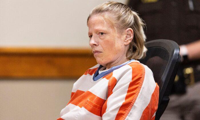 Woman to Stand Trial in Deaths of 2 Michigan Bicyclists