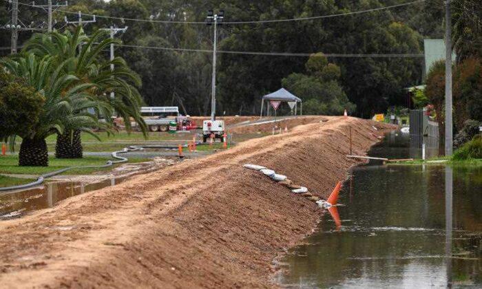 Plans to Relocate Controversial Flood Levee in South-East Australian Town