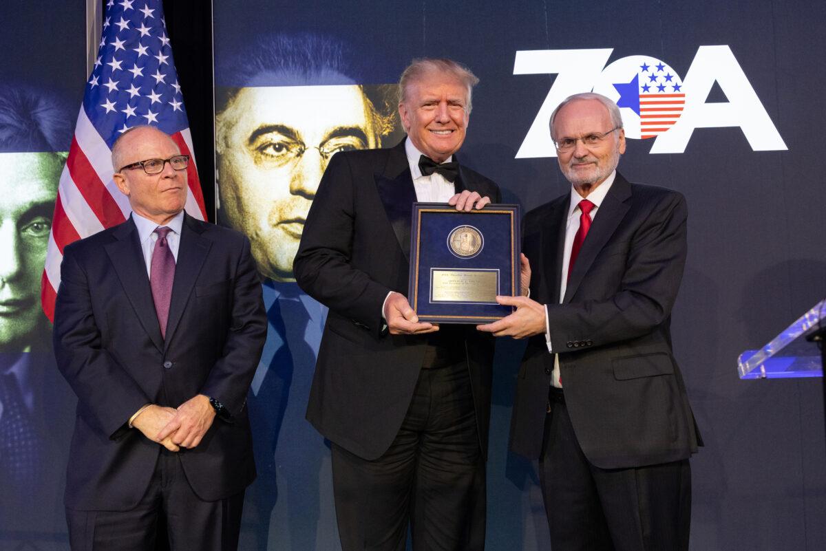 Former President Donald Trump receives the Theodor Herzl Medallion at the 2022 Zionist Organization of America Superstar Gala at Pier Sixty in New York on Nov. 13, 2022. (Courtesy of Zionist Organization of America)