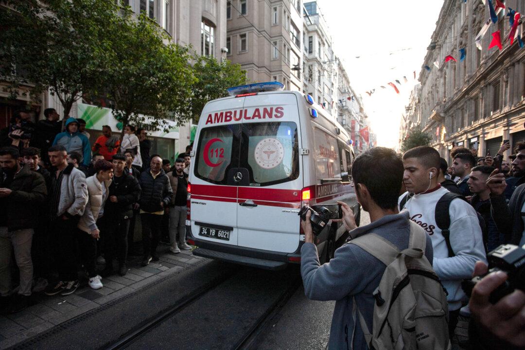 Turkish Police Arrest ‘Terror’ Suspect in Istanbul Bombing That Killed 6