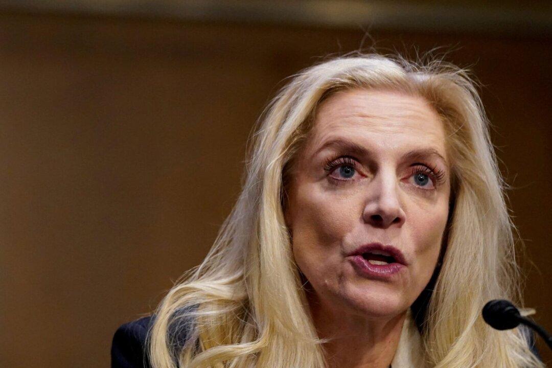 Fed May Slow Pace of Rate Hikes Soon: Brainard