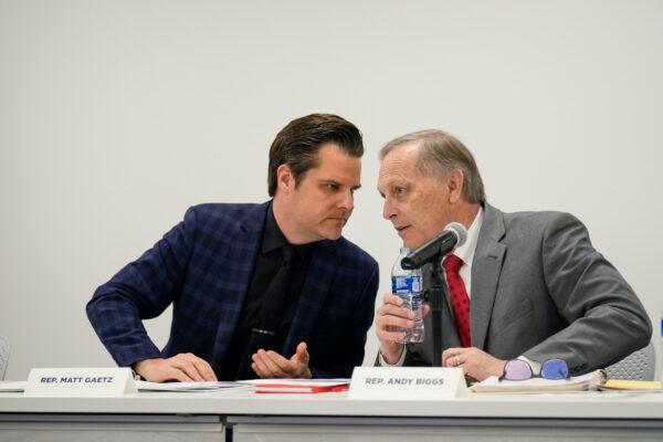 (L-R) Rep. Matt Gaetz (R-Fla.) talks with Rep. Andy Biggs (R-Ariz.) during a forum titled House Rules and Process Changes for the 118th Congress at FreedomWorks headquarters in Washington, on Nov. 14, 2022. (Drew Angerer/Getty Images)