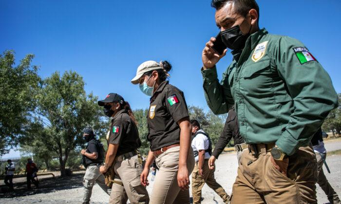 Mexican Immigration Agents to Begin Checking Documents of Travelers Heading Into California