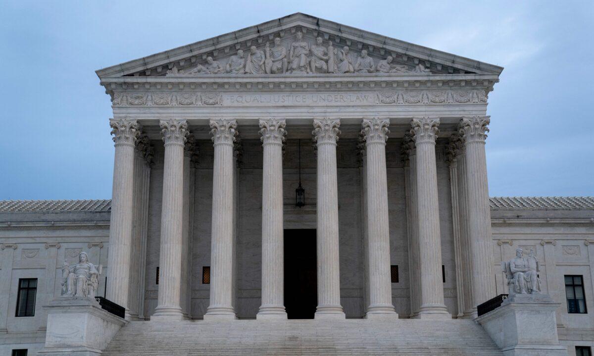 The US Supreme Court building in Washington on Oct. 3, 2022. (Stefani Reynolds/AFP via Getty Images)