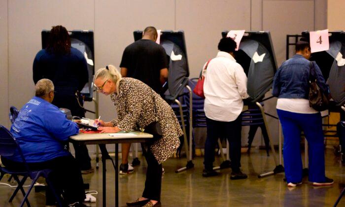 New Texas Bill to Allow Secretary of State Rerun Future Elections in Biggest County