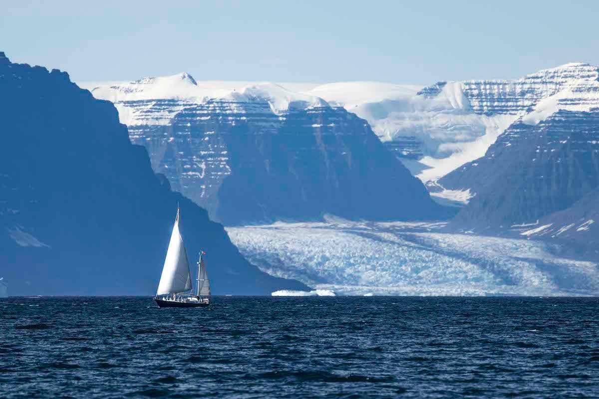 A sailboat on the Greenland Sea. (Courtesy of Celia Cheng)