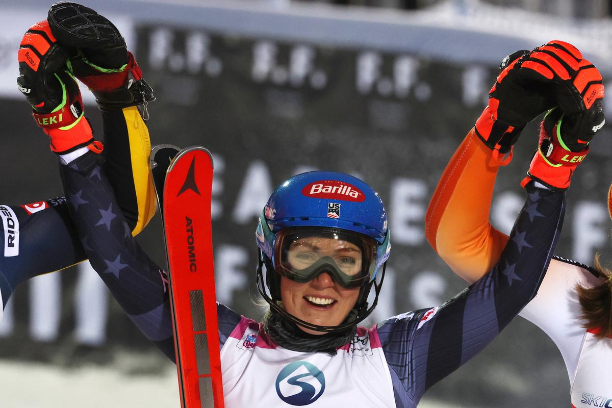 Mikaela Shiffrin Wins Season-Opening World Cup Slalom