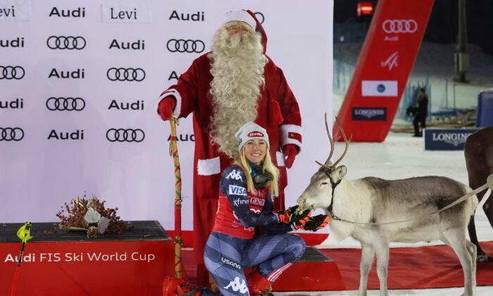 American Mikaela Shiffrin Wins 2nd World Cup Slalom in 2 Days