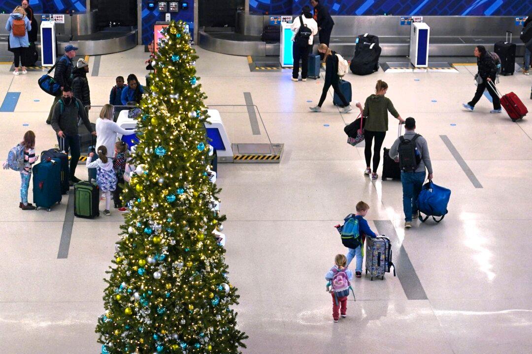 Unruly Skies: The Alarming Increase In Air Travel Misconduct This Holiday Season