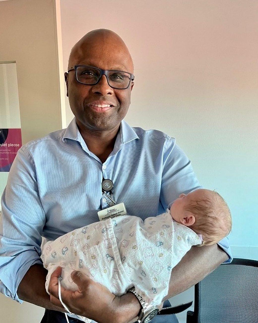 Professor Sailesh Kumar of Mater Maternal Fetal Medicine Unit with baby Saylor. (Courtesy of <a href="https://www.facebook.com/MaterMothers/">Mater Mothers</a>)