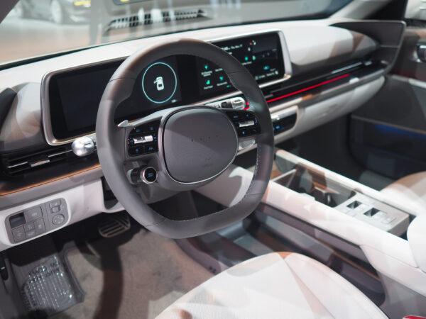 Peeking inside the IONIQ 6. (By Benjamin Yong)