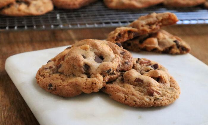 Chocolate Butterscotch Pecan Pudding Cookies