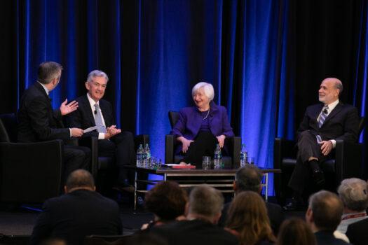 (L-R) Neil Irwin of the New York Times leads Federal Reserve Chair Jerome Powell and former Chairs of the Federal Reserve Janet Yellen and Ben Bernanke during a panel discussion at the American Economic Association conference in Atlanta, Ga., on Jan. 4, 2019. (Jessica McGowan/Getty Images)