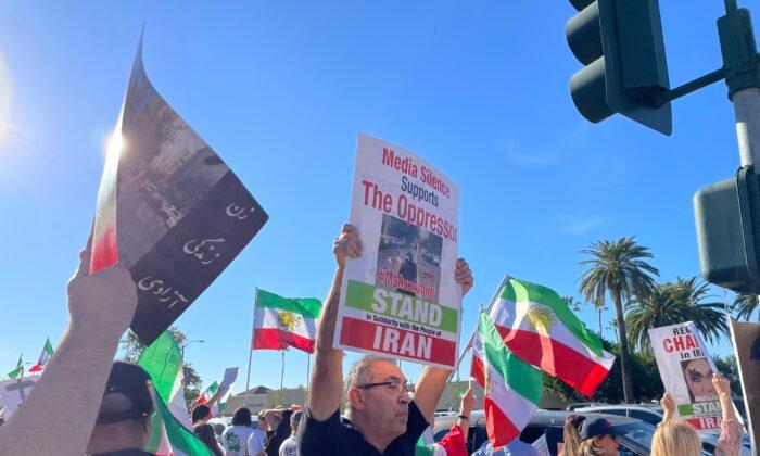 Orange County Iranians Join Forces to Amplify Voices in Iran