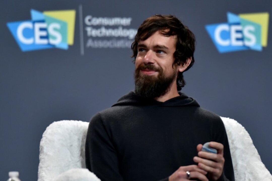 Former Twitter CEO Urges Elon Musk to ‘Release Everything’ After Ex-FBI Official’s Exit