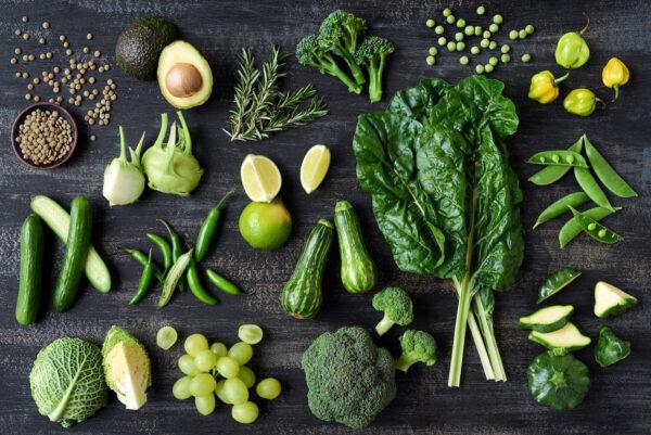 <span class="caption">Your parents were right again. Greens are good for, well, lots. Read on. </span>(Daxiao Productions/Shutterstock)