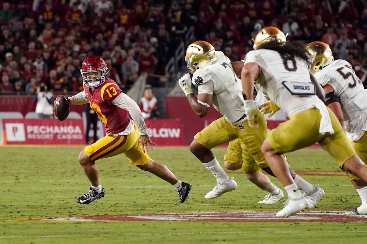Caleb Williams Propels No. 5 USC Past Notre Dame 38–27