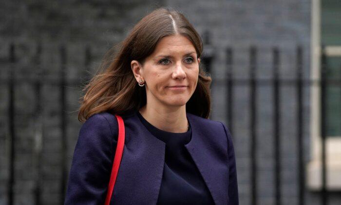 UK Government to Include Transgender People in Conversion Therapy Ban