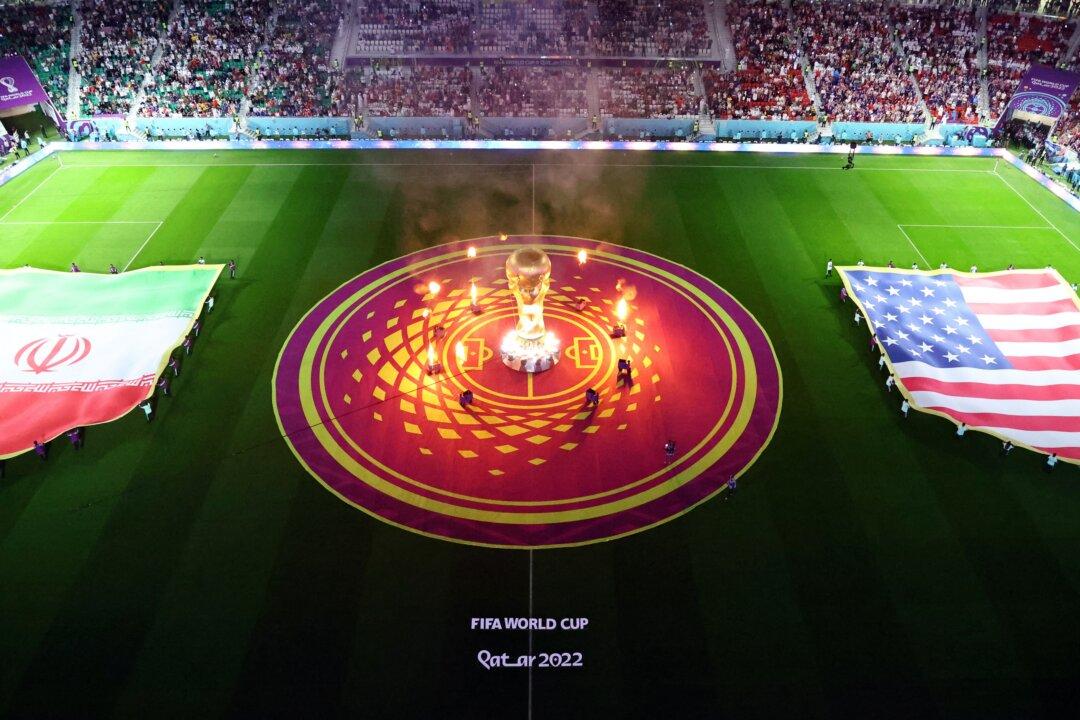 Fans Gather for Politically Charged US–Iran World Cup Showdown