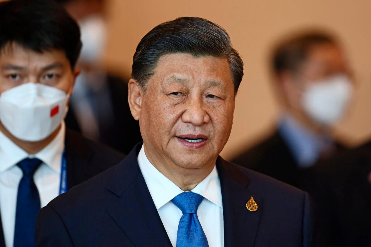 Chinese leader Xi Jinping arrives to attend the APEC Economic Leaders Meeting during the Asia-Pacific Economic Cooperation, APEC summit in Bangkok on Nov. 19, 2022. (Jack Taylor/Pool Photo via AP)