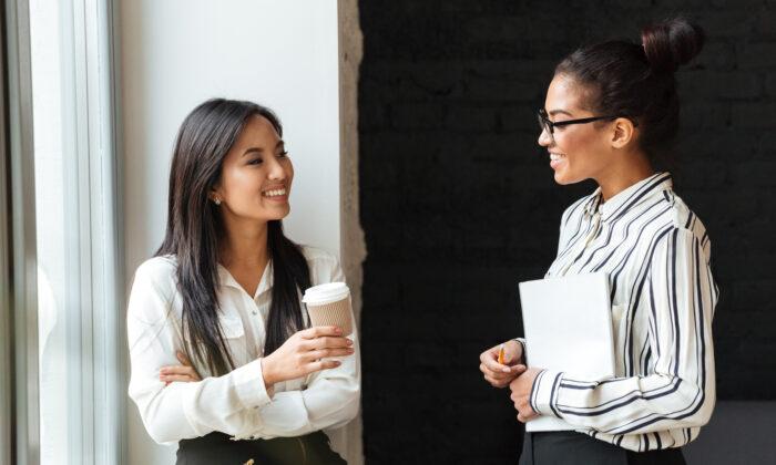 Networking Etiquette: How to Mingle for Success