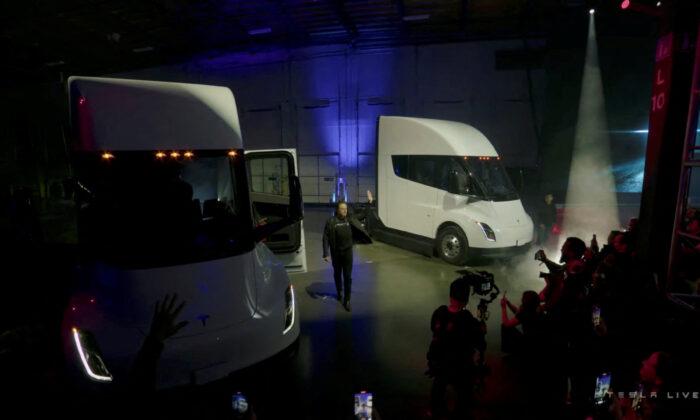 Musk Delivers First Tesla Truck, but No Update on Output, Pricing
