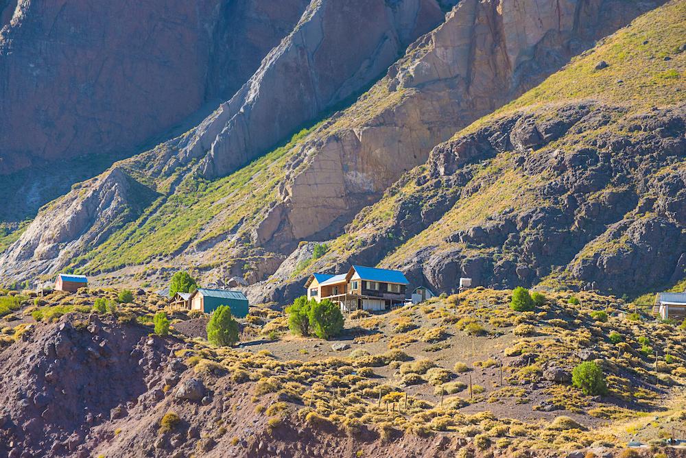 Houses of the town Baños Morales, near the Maipo Canyon, Chile. (Fotosdelalma/Shutterstock)